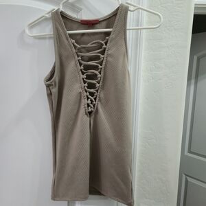 Red by BKE Taupe Ribbed Lace-Up Front Tank Top Women’s Small Stretch Knit